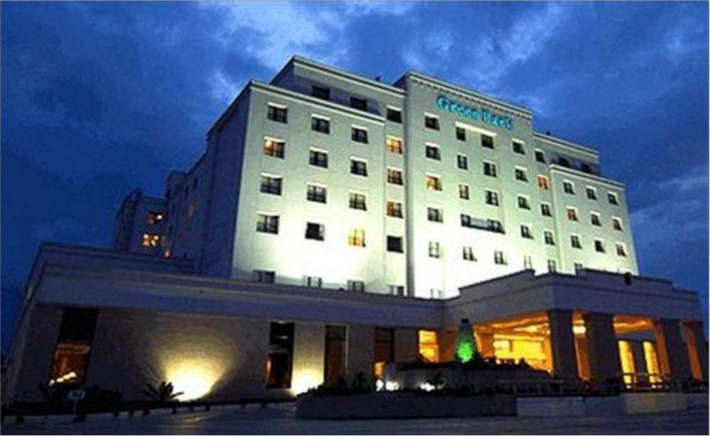 Greenpark Chennai Esterno foto Green Tree Inn