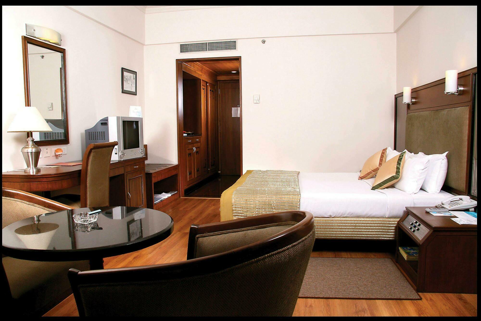 Greenpark Chennai Camera foto A room at the hotel