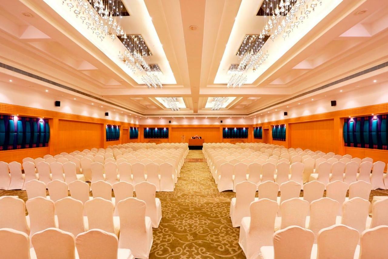 Greenpark Chennai Esterno foto The Grand Ballroom